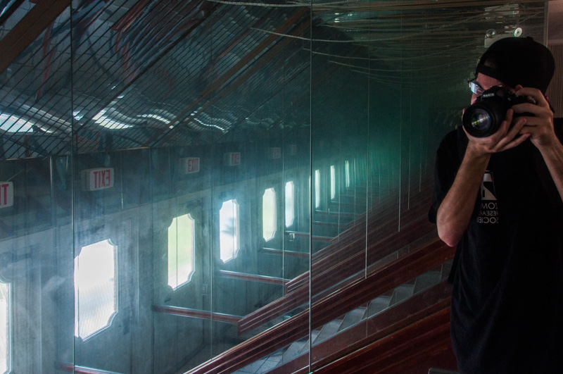 South Beach Orlando Luxury Suites | Photo © 2010 Bullet, www.abandonedfl.com