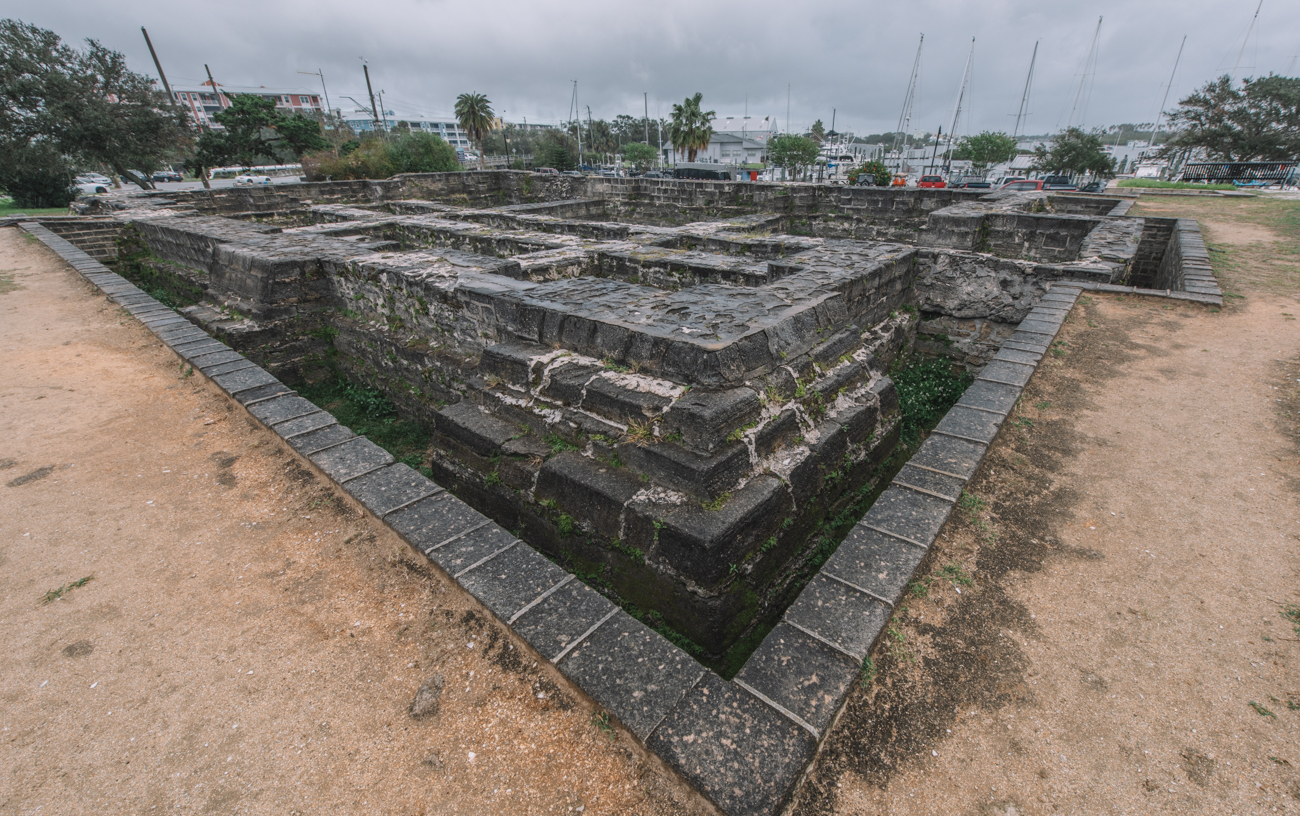 Old Fort Park Ruins | 40+ Photos | Abandoned Florida, image size:1300x816