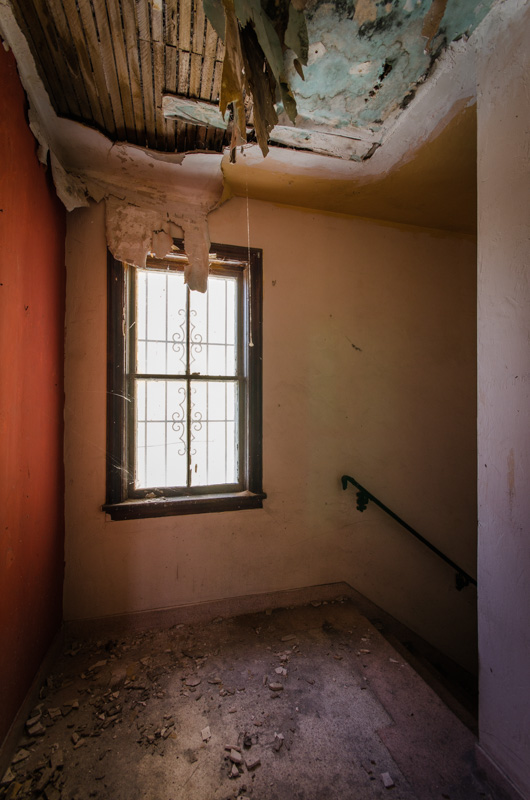 Malaga Restaurant | Photo © 2014 Bullet, www.abandonedfl.com