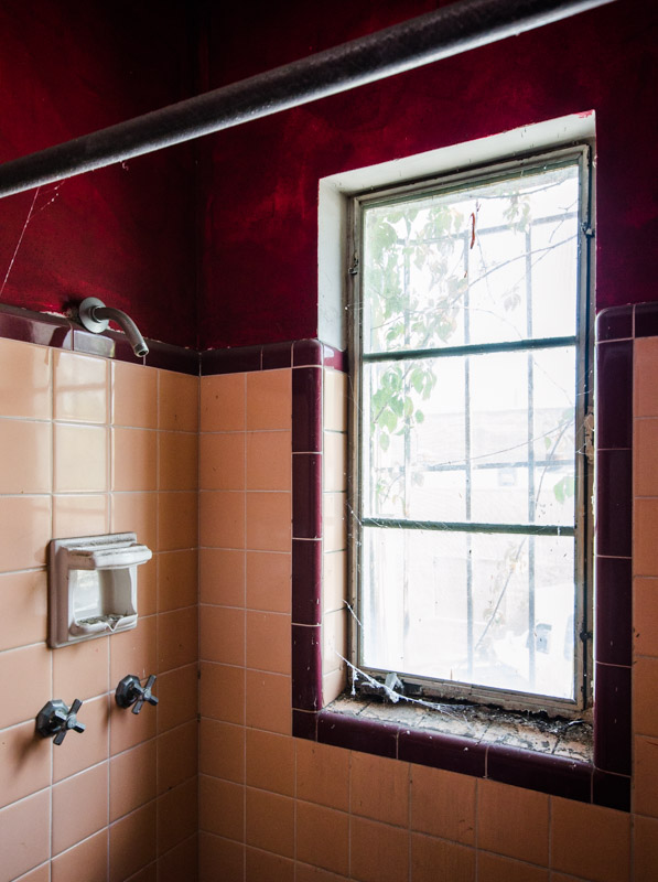 Malaga Restaurant | Photo © 2014 Bullet, www.abandonedfl.com