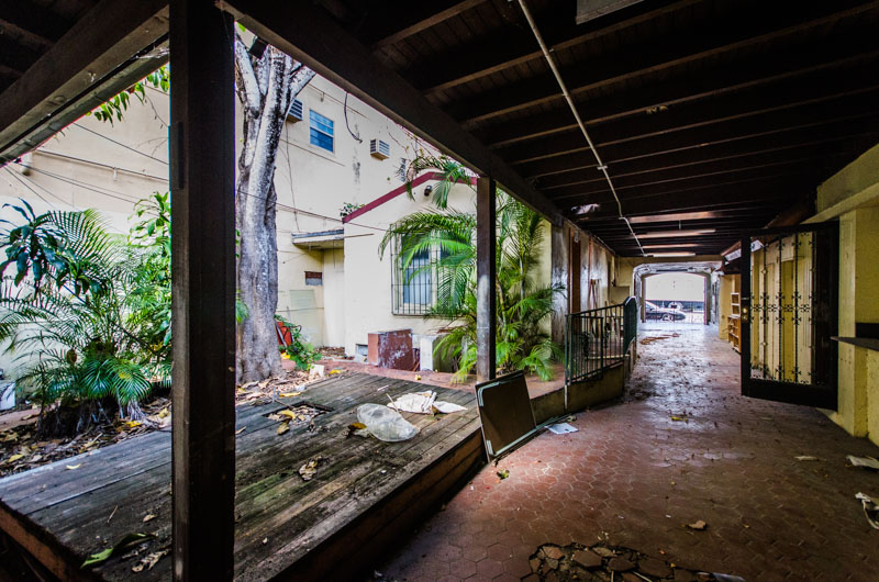 Malaga Restaurant | Photo © 2014 Bullet, www.abandonedfl.com