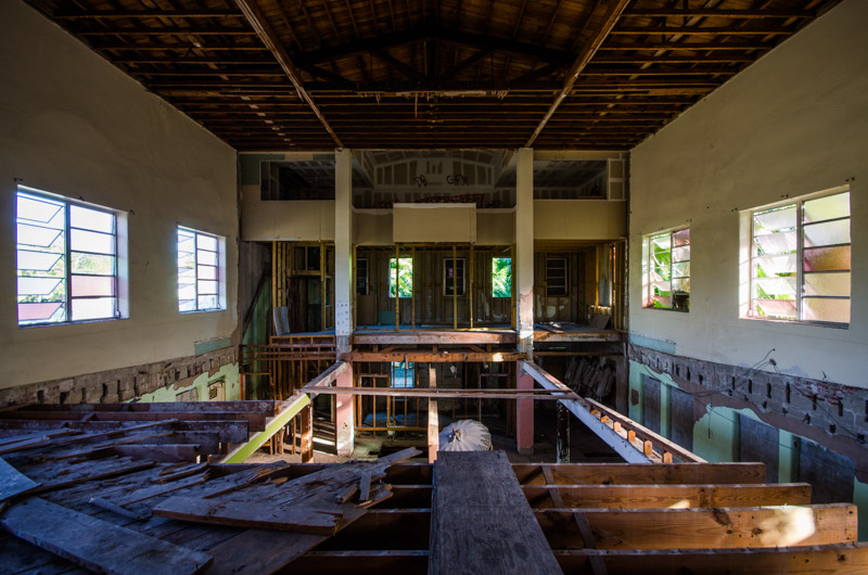 Holloman Park Methodist Episcopal Church | Photo © 2015 Bullet, www.abandonedfl.com