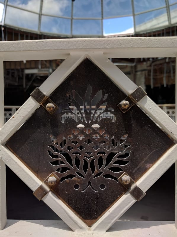 Plantation Fashion Mall | Photo by IG:@hyperspaced