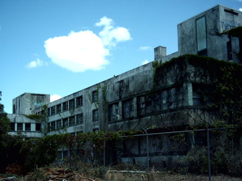 Sunland Center Tallahassee | CaptainK, 2006