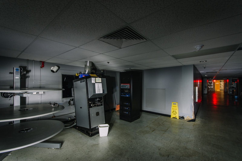 Sunrise Cinemas Las Olas | Photo © Bullet 2014, www.abandonedfl.com