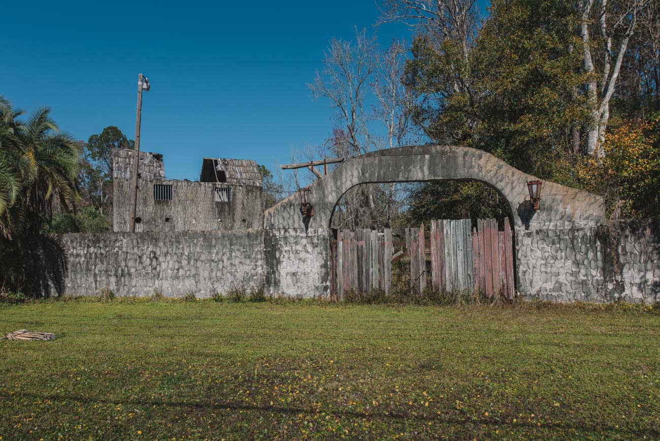Fort Bengali | Photo © 2019 Bullet, www.abandonedfl.com