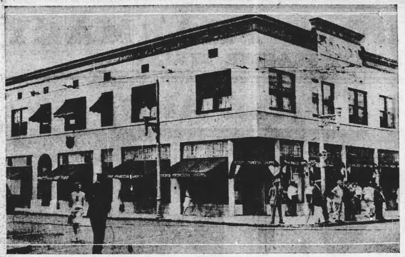fort dallas building