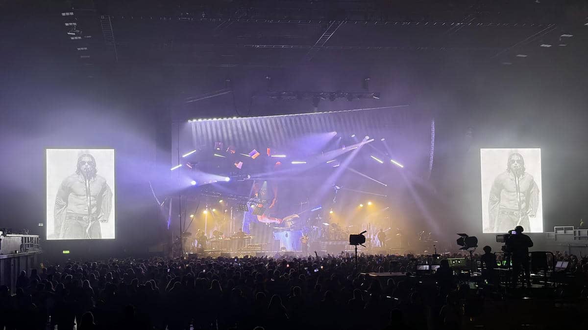 LANY 倫敦演唱會現場