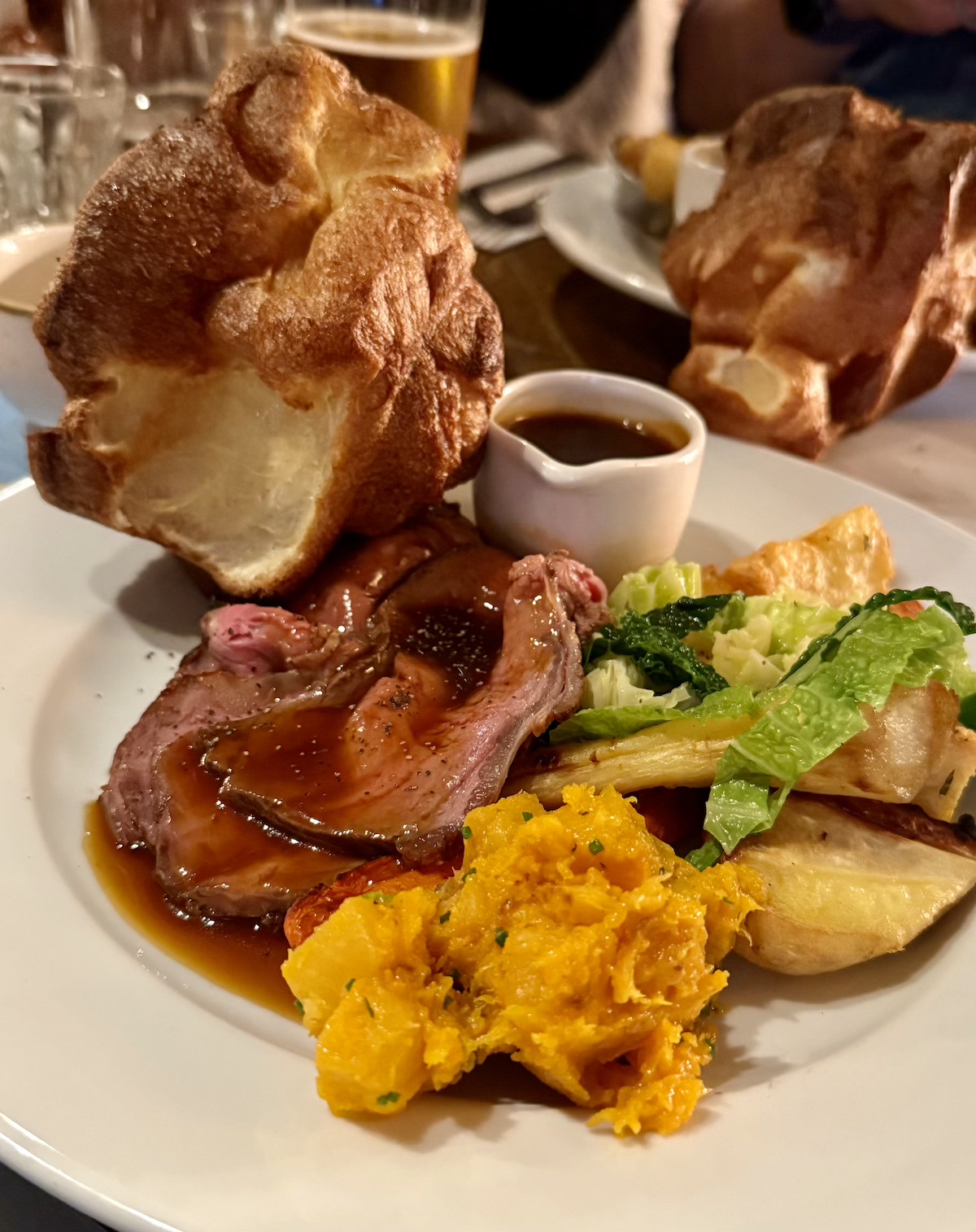 倫敦傳統美食英國週日烤肉 Sunday Roast 大餐開箱