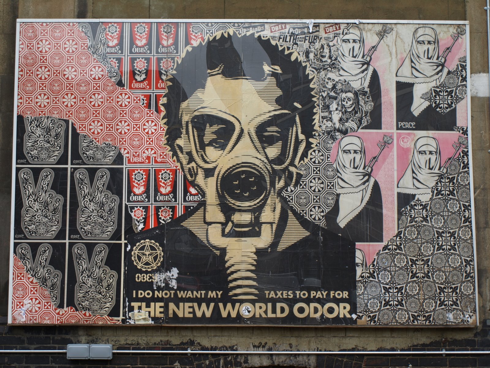 Shepard Fairey - New World Odor (@ Whitechapel)