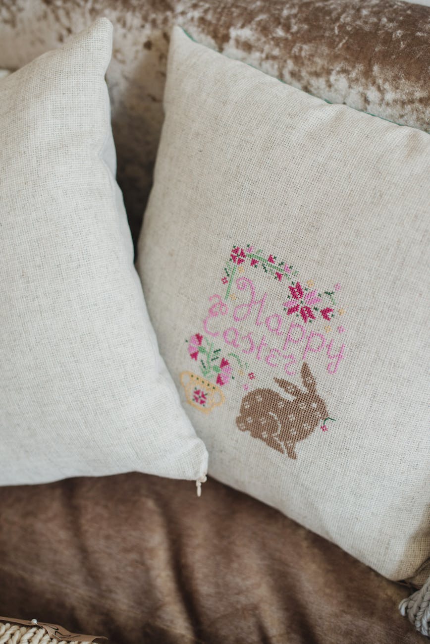 Threads That Tell Stories: Narrative Embroidery to Personalize Your Fall Wardrobe