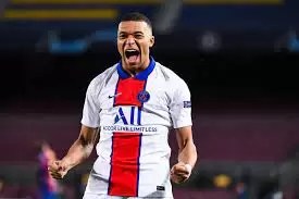PSG : Kylian Mbappé parmi les quatre meilleurs joueurs de la semaine en Ligue des champions