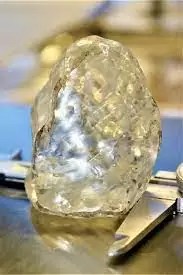 Le « troisième plus gros » diamant du monde découvert au Botswana