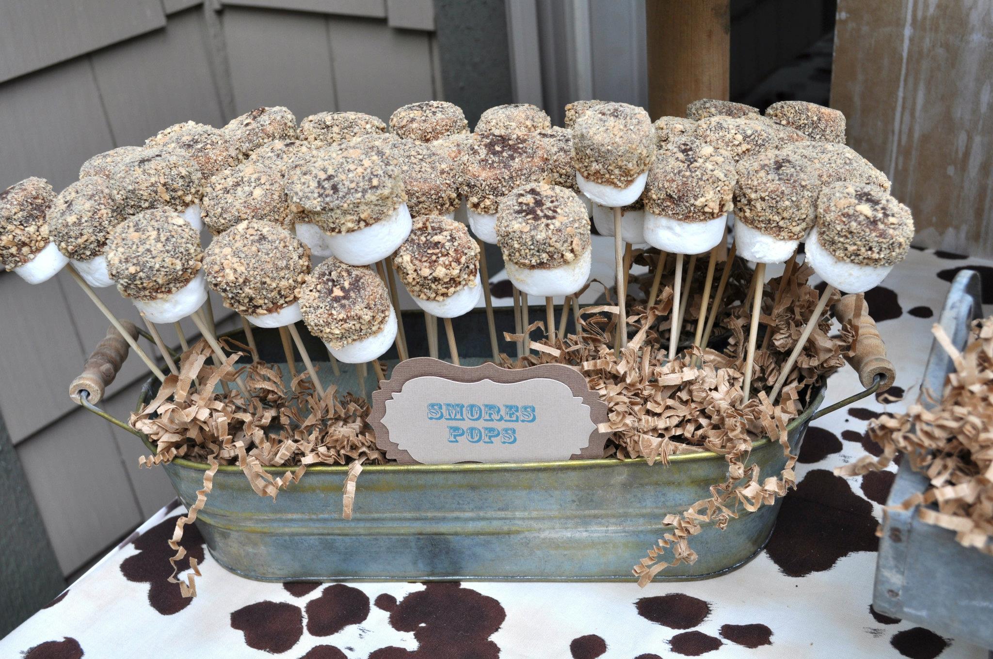 Everything you need to know to choose a beautiful cake for a bridal shower, including diy tips and wording & design ideas. Bn Black Book Of Parties Lil Cowboy Themed Baby Shower A Blissful Nest