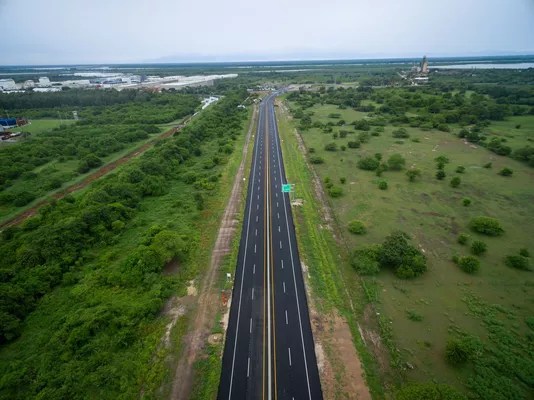 thpubInt_700X400_9646