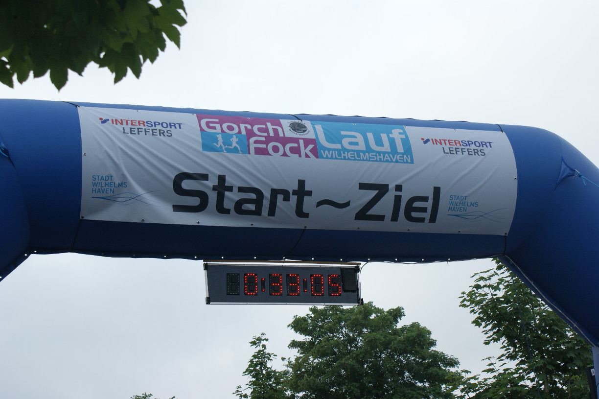 Start-Ziel beim Gorch-Fock-Lauf | Foto: Barbara