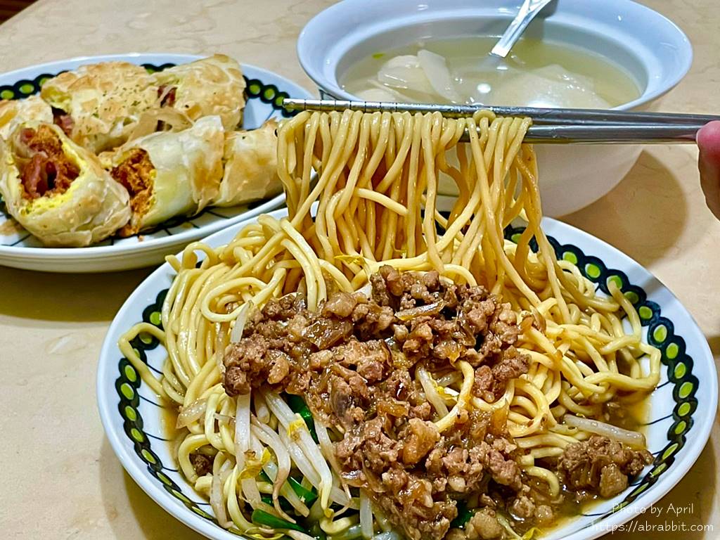台中必吃的酥皮蛋餅-嘉香中西式餐飲(嘉香早餐)
