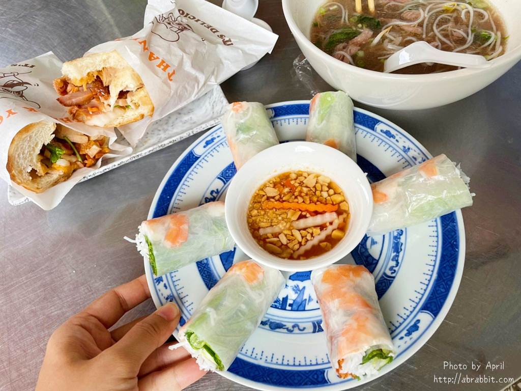 阿貞越南小吃|近台中火車站的平價道地越南美食