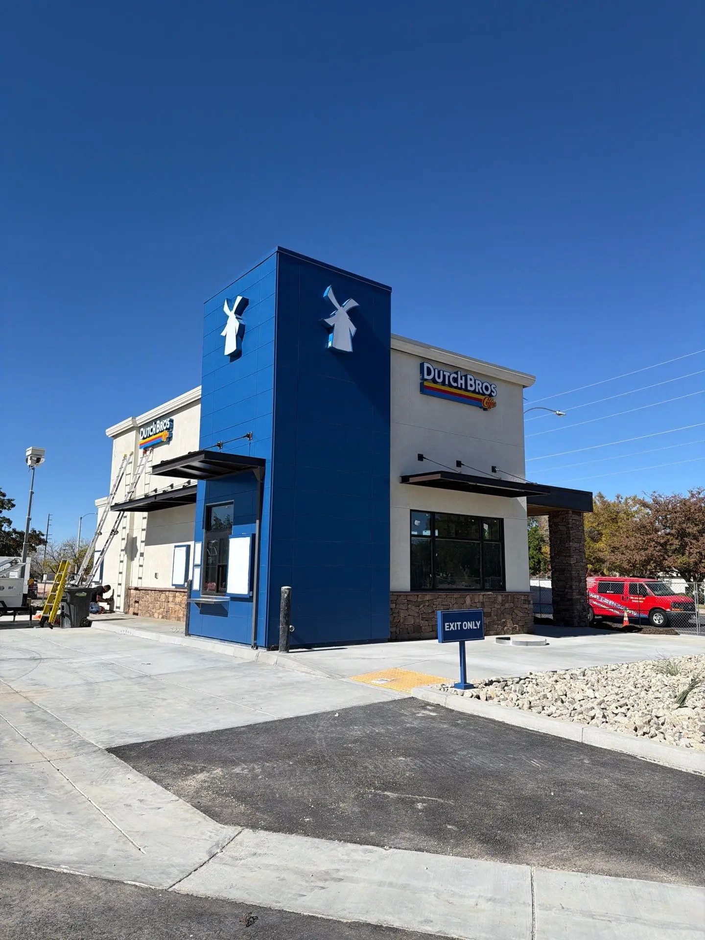 Exterior photo of a Dutch Bros in Southern, CA. Services provided here include Air Balancing (TAB) and Mechanical Acceptance Testing (MATT).
