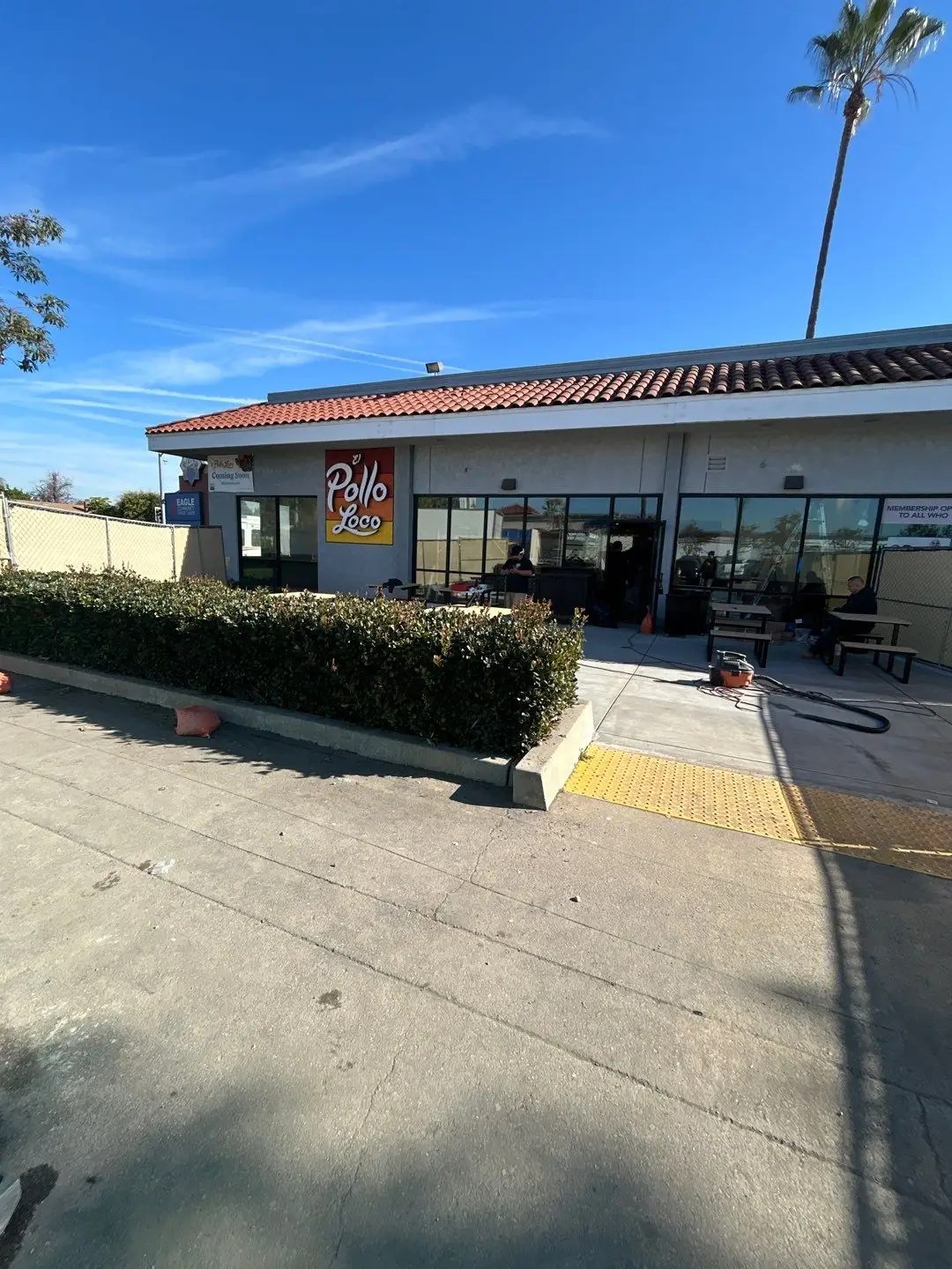 Exterior photo of an El Pollo Loco in Anaheim, CA, a city in Orange County in Southern California. Services provided here include Air Balancing (TAB) and Mechanical Acceptance Testing (MATT).