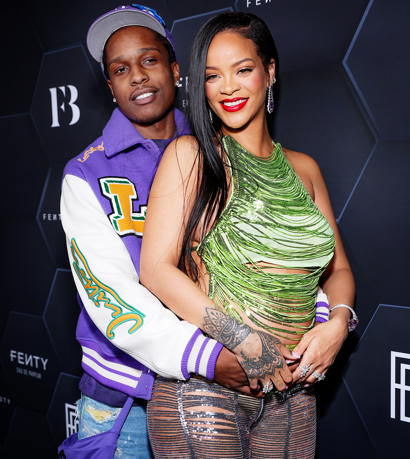 Celebrities That Got Cheated On - ua9owvz