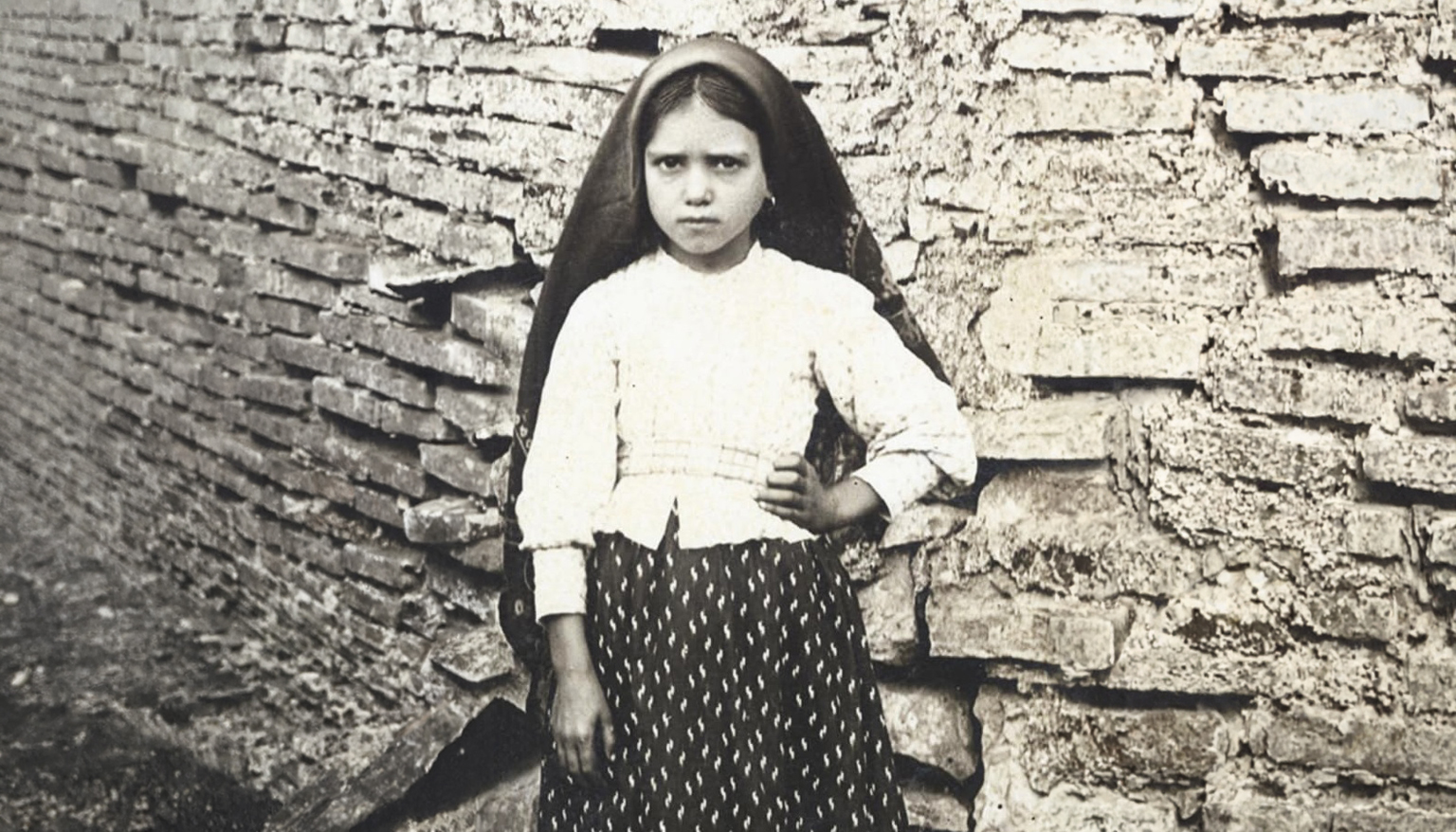 Read more about the article 24. Saint Jacinta of Fatima: A child who suffered with courage