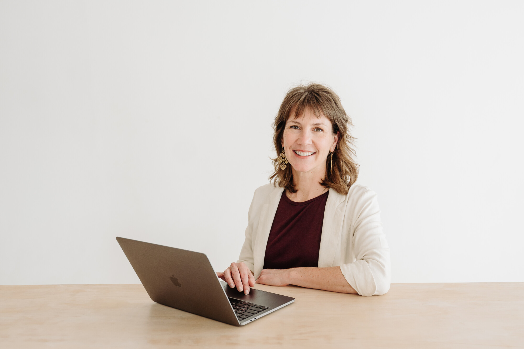 Melanie Harr-Hughes fractional marketing executive and CMO