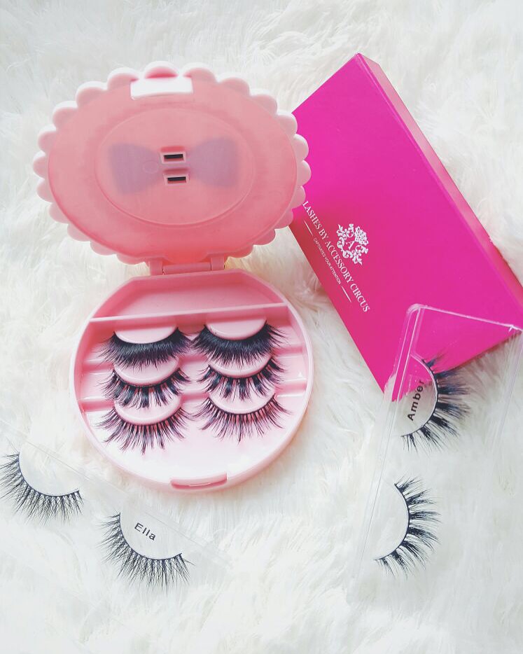 Ribbon Eyelash Case