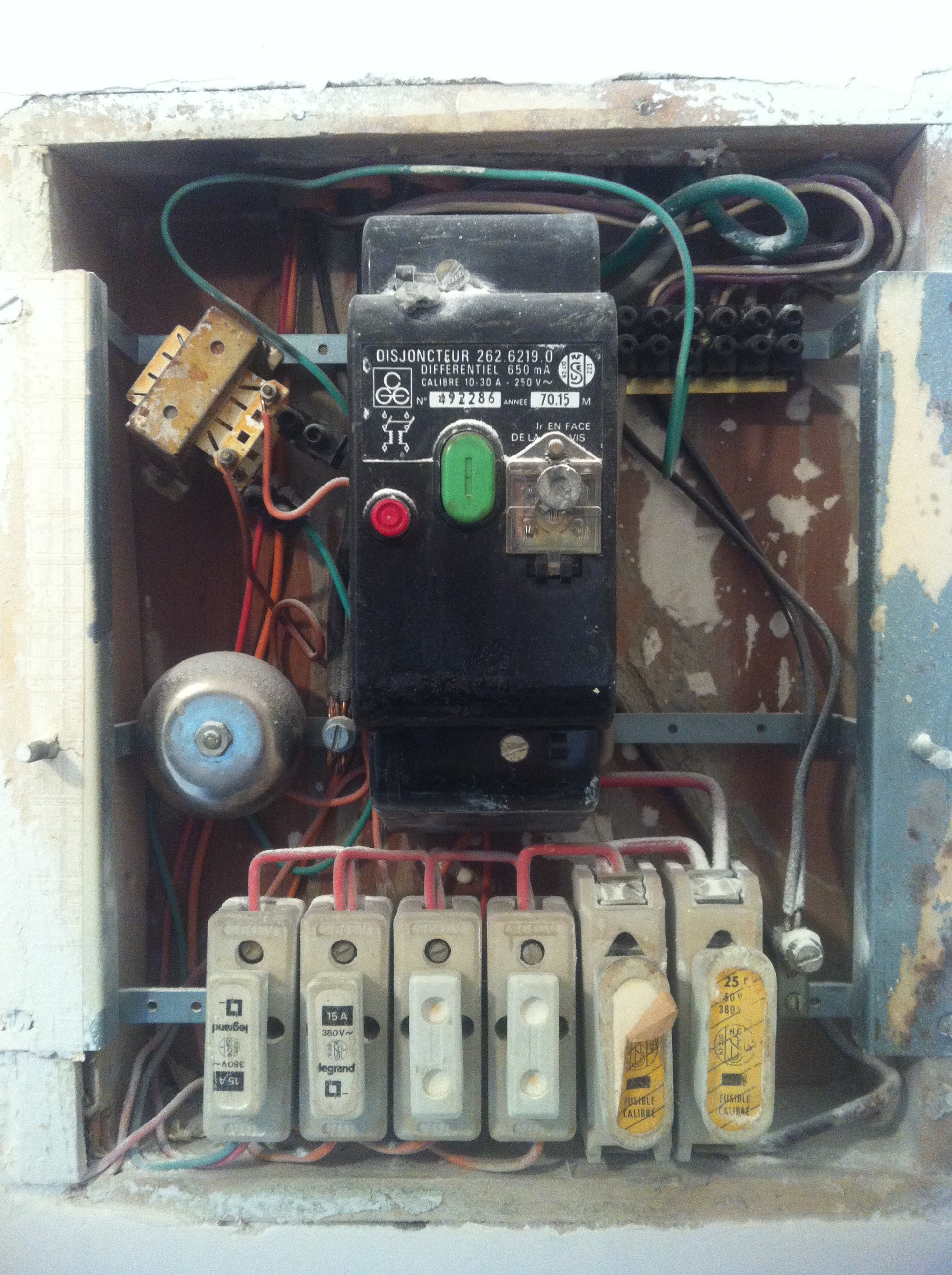 5.000 euros · châssis : Renovation De Votre Maison Ac Electricite