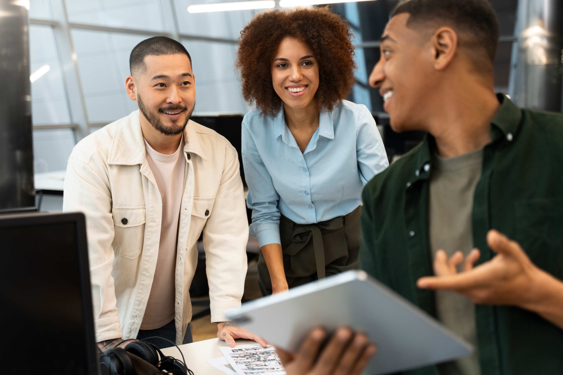 Fintech Software Developers discussing a KYC feature for a US startup client
