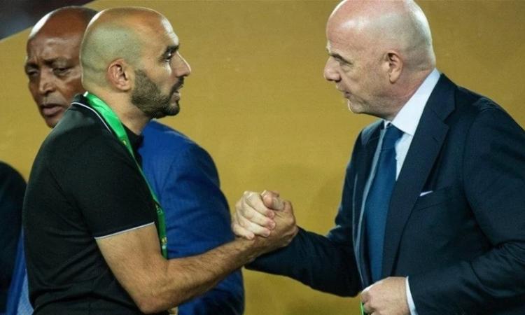 إنفانتينو يشيد بمسيرة الركراكي مع أسود الأطلس