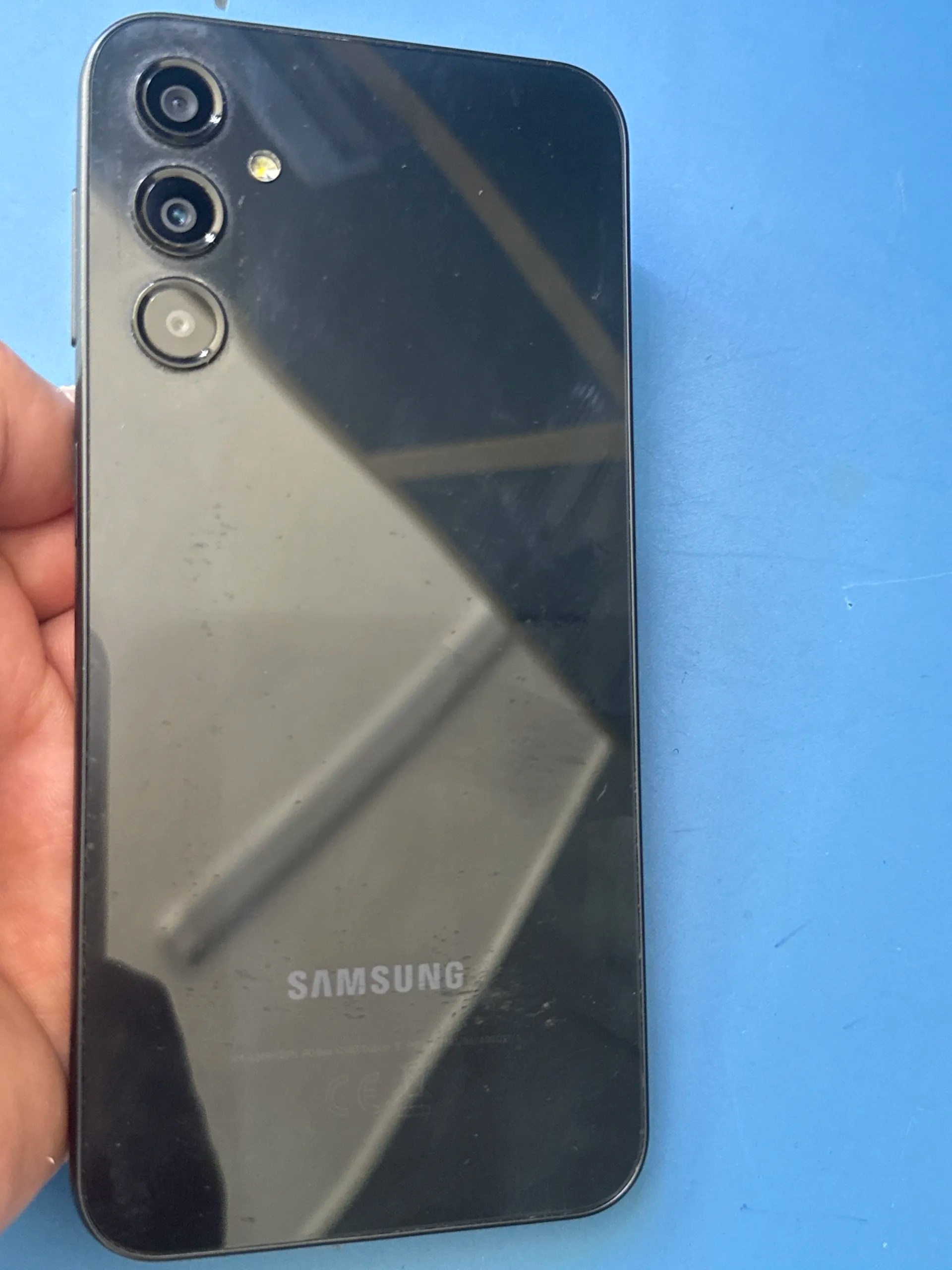Samsung A24