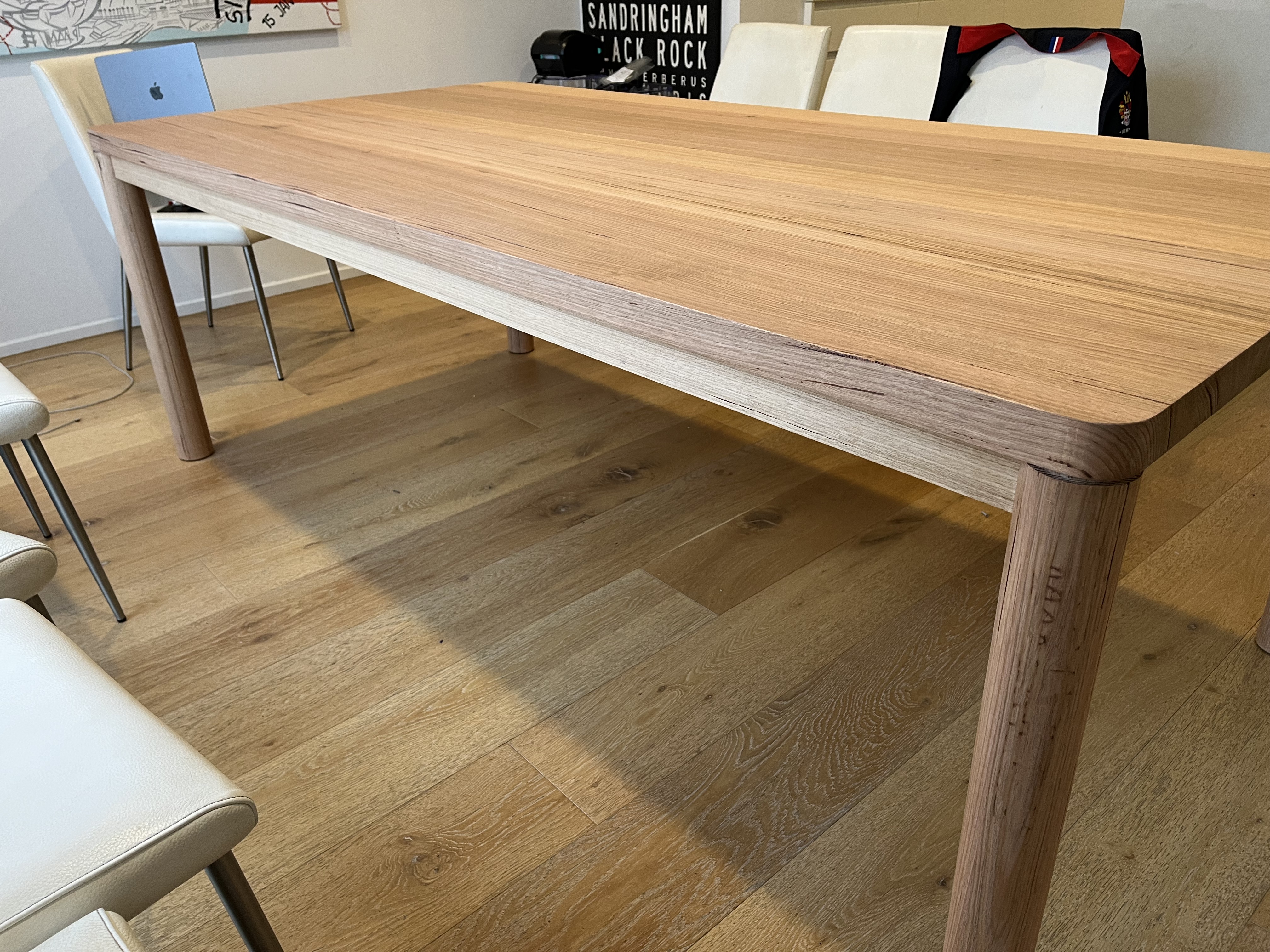 Bimberi dining table