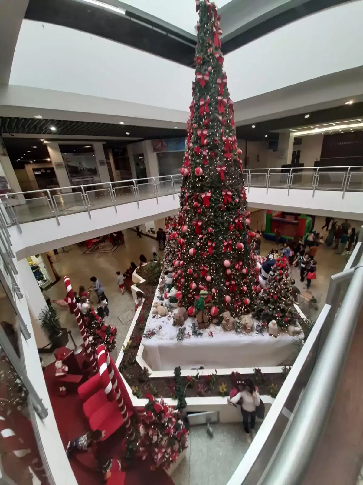 Shoppings de Petrópolis apostam em programação cultural neste fim de ano
