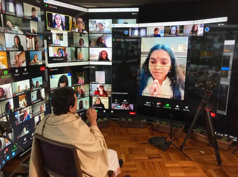 Instituto Vishva Vidya completa sete anos levando o nome de Petrópolis para o mundo