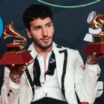 El fenómeno viral Mi Bebito Fiu Fiu, nacido como parodia política en Perú, ha vuelto a acaparar titulares, esta vez de la mano de Sebastián Yatra y Bad Gyal. La nueva colaboración de estos artistas, titulada 2 AM, incorpora un guiño al icónico tema en su videoclip, generando entusiasmo en las redes sociales, especialmente entre el público peruano. Aquí exploramos cómo esta canción y su particular trasfondo cultural han regresado al foco de atención internacional.