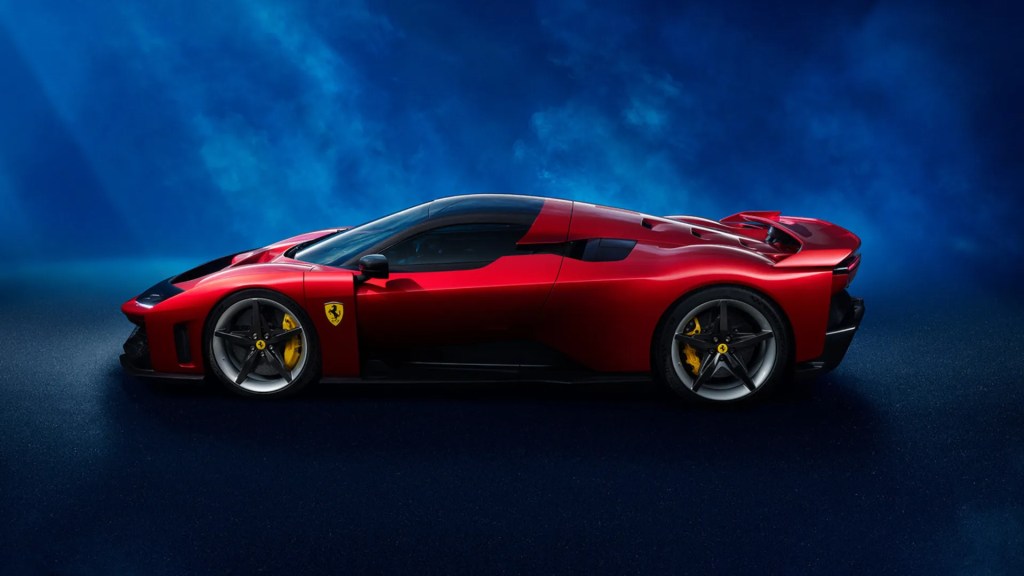 Ferrari F80: El Renacer de un Ícono en el Mundo de los Hypercars 5 "El Ferrari F80 redefine la ingeniería automotriz"