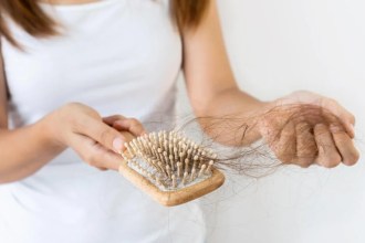 Top 10 Causas Científicas por las que se Cae el Cabello y Cómo Prevenirlo