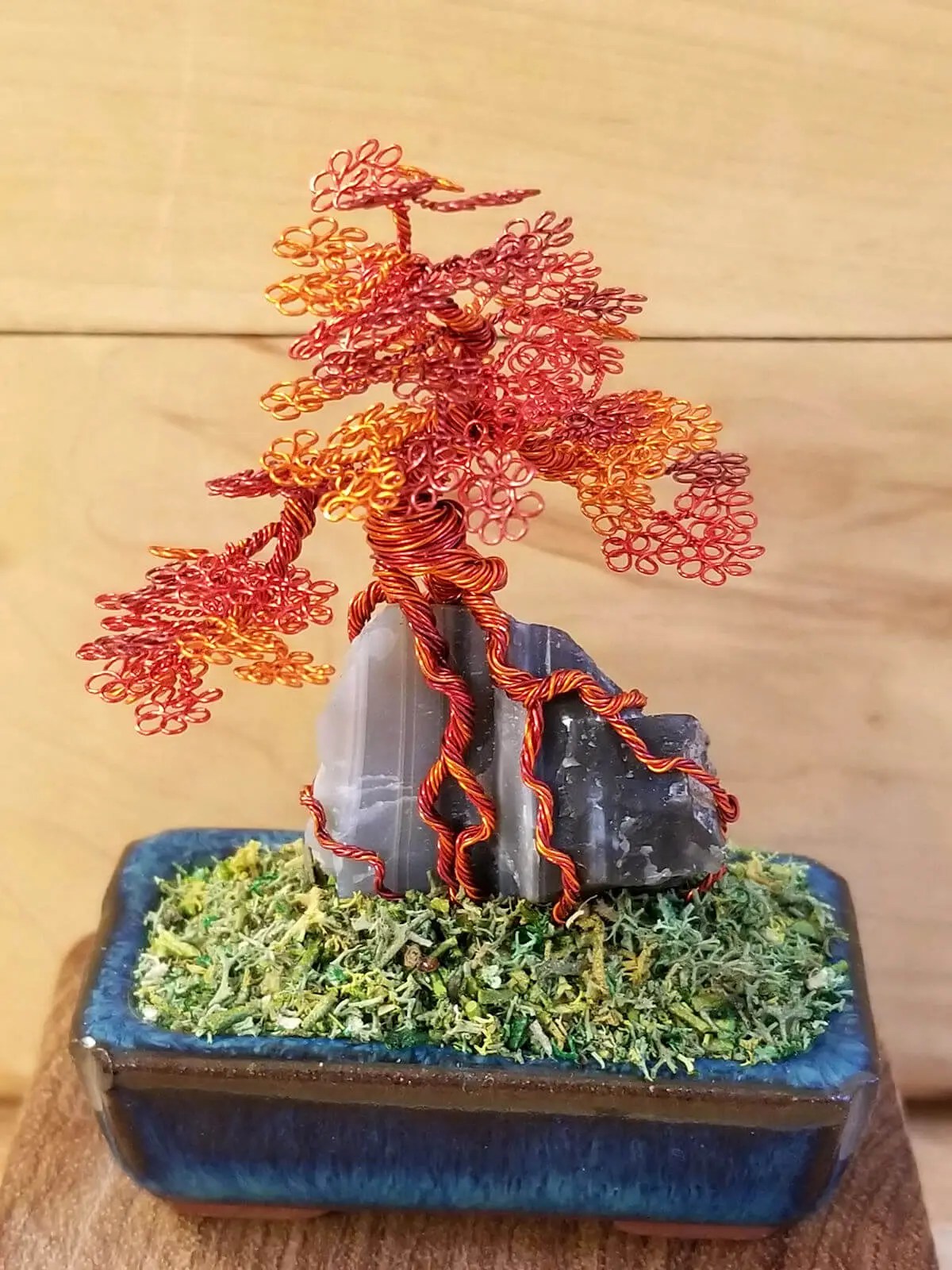 Seki-joju Miniature Wire Bonsai Tree - A Cottage in the Forest