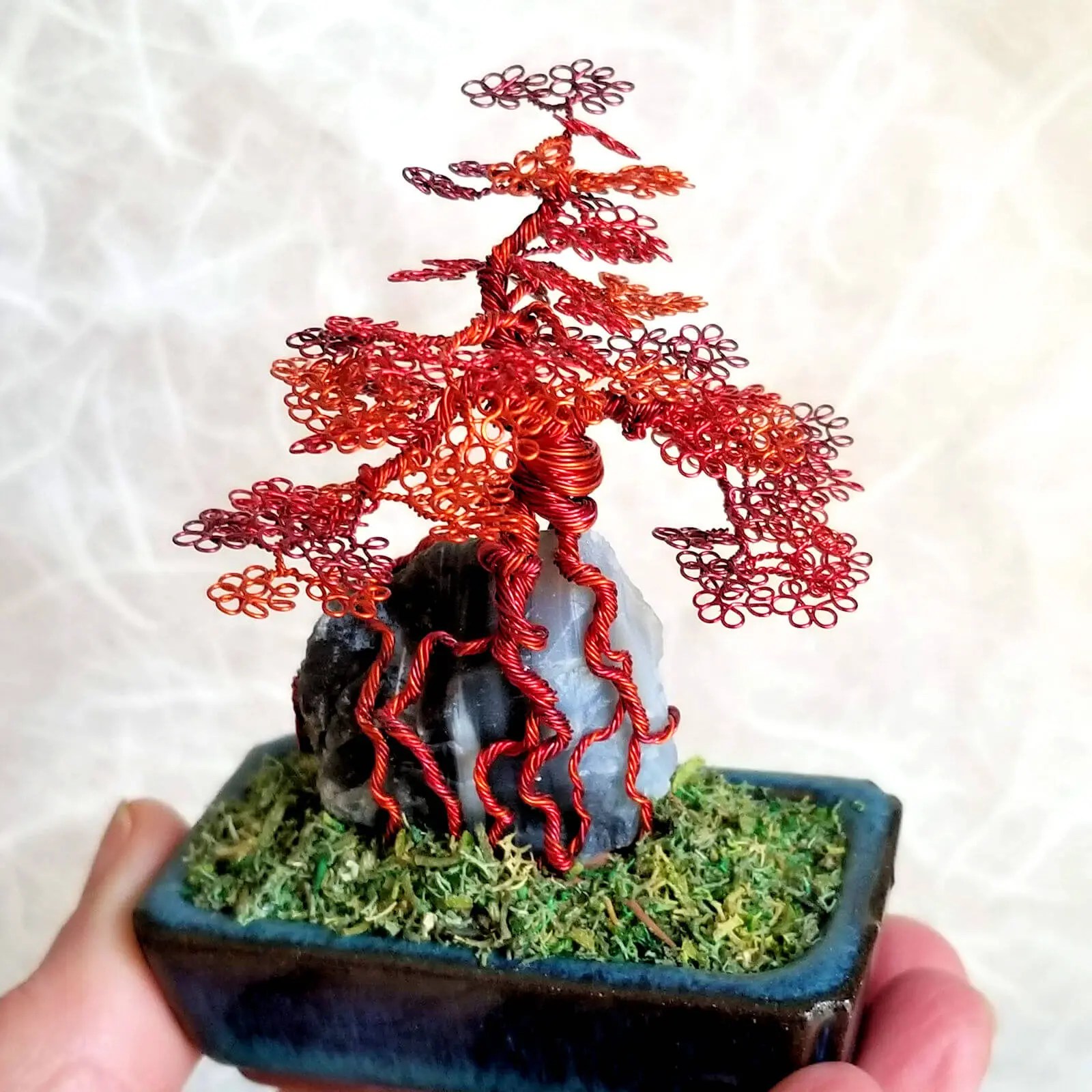 Seki-joju Miniature Wire Bonsai Tree - A Cottage in the Forest