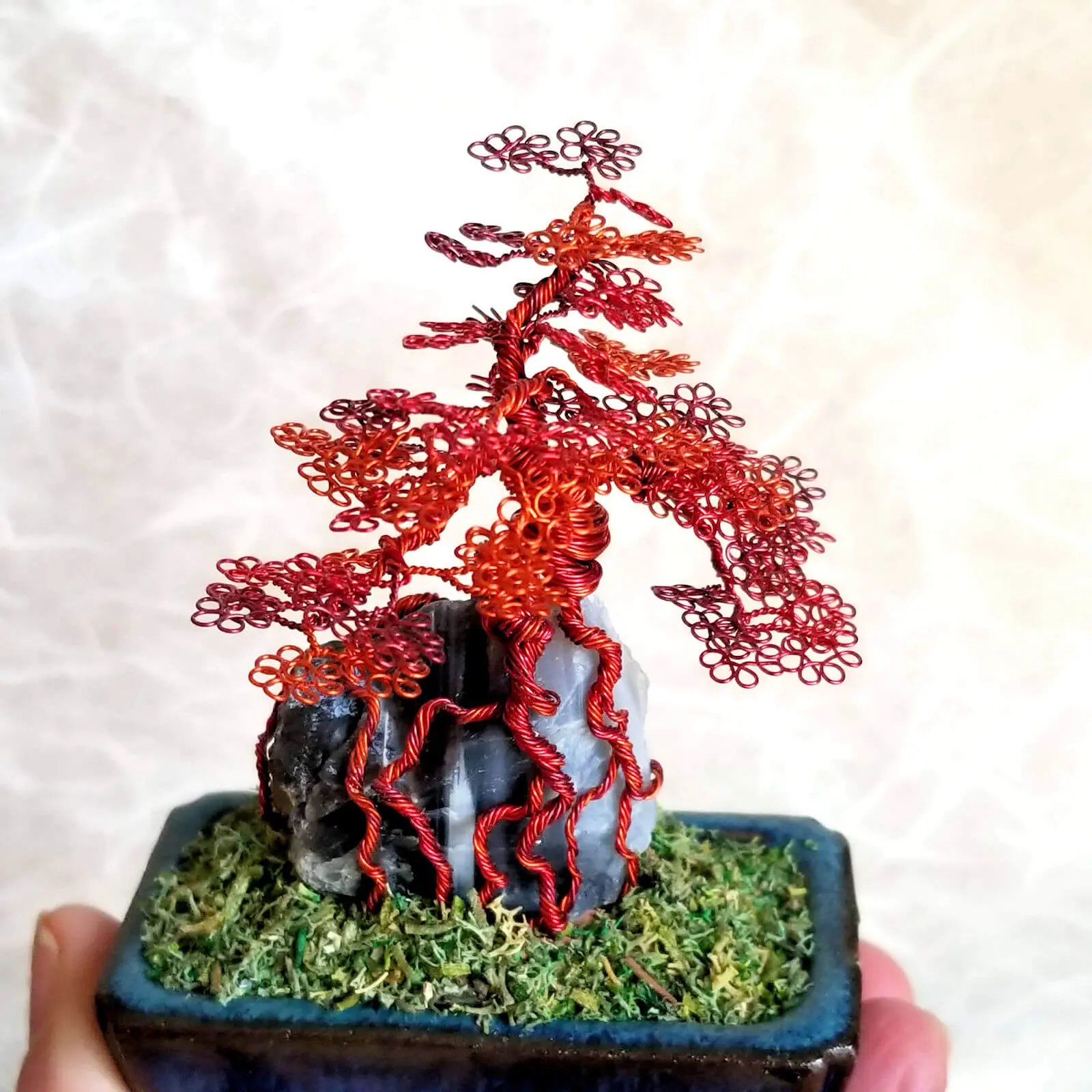 Seki-joju Miniature Wire Bonsai Tree - A Cottage in the Forest