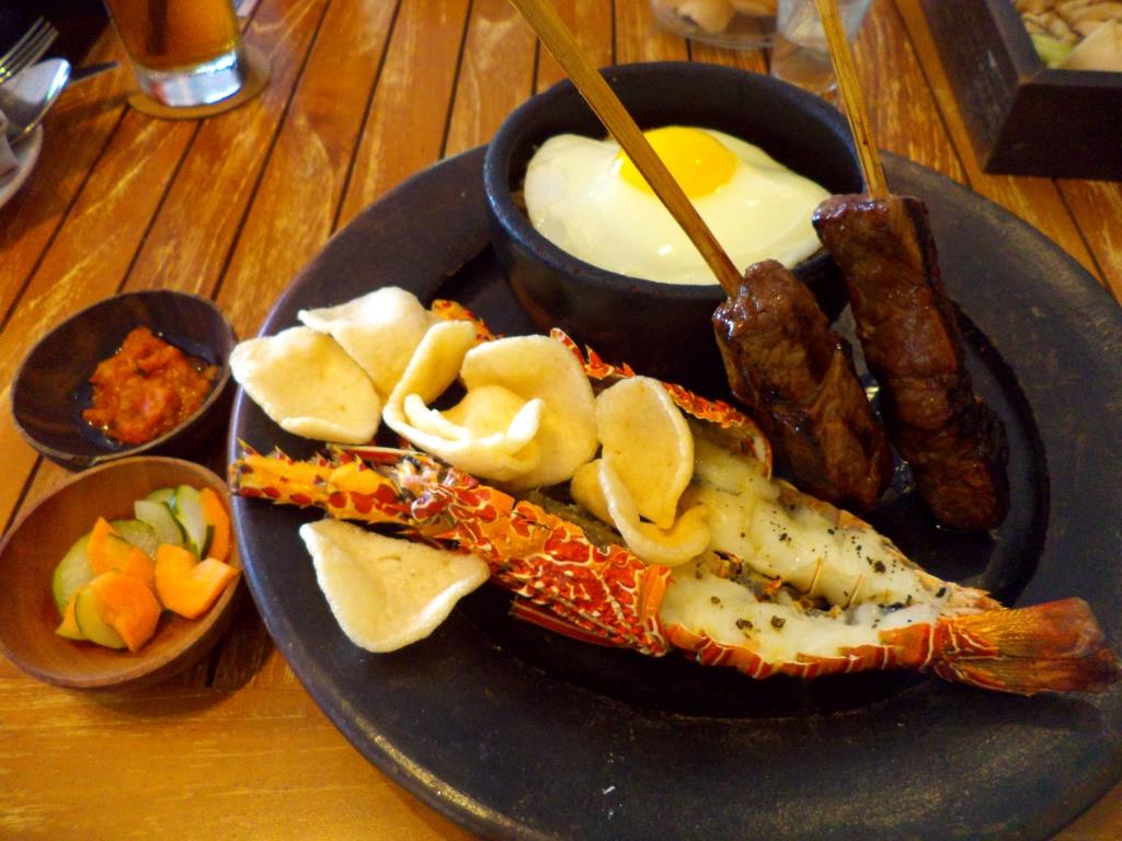 Nasi goreng with lobster and wagyu beef skewers - must to eat