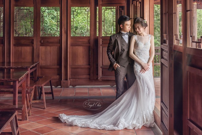 國內婚紗 / 台北婚紗 / 海邊 / 水尾漁港 / 岩岸 / 林安泰古厝 / 中國風 知性時尚婚紗 / 白紗造型 / 藍色禮服 / 台北新秘 /  新娘秘書