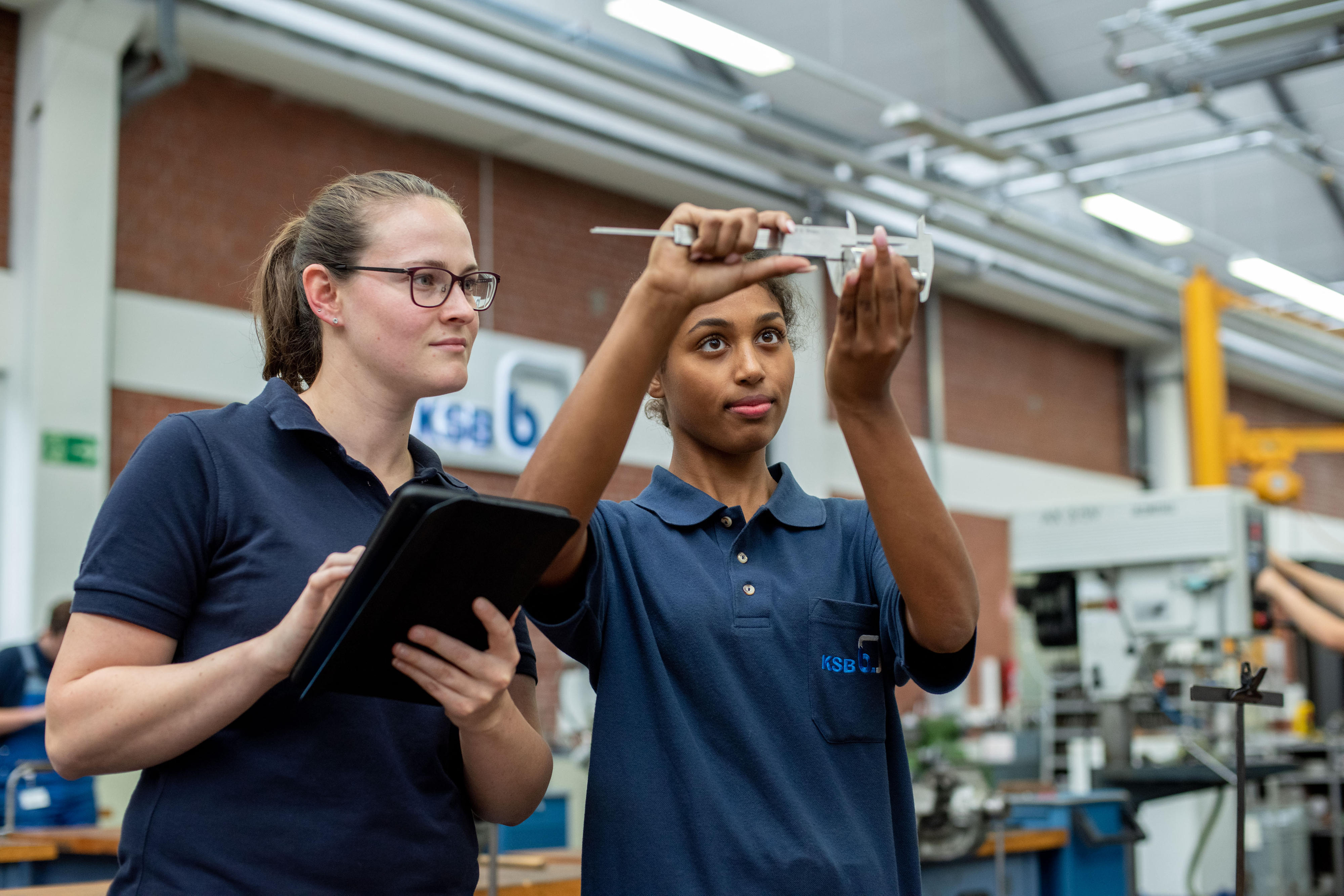 Careers Ksb Tech - Gradient Image Collection - 4K Quality