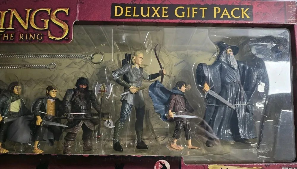 The Lord Of The Rings Fellowship Movie 9 Figure Deluxe Gift Pack