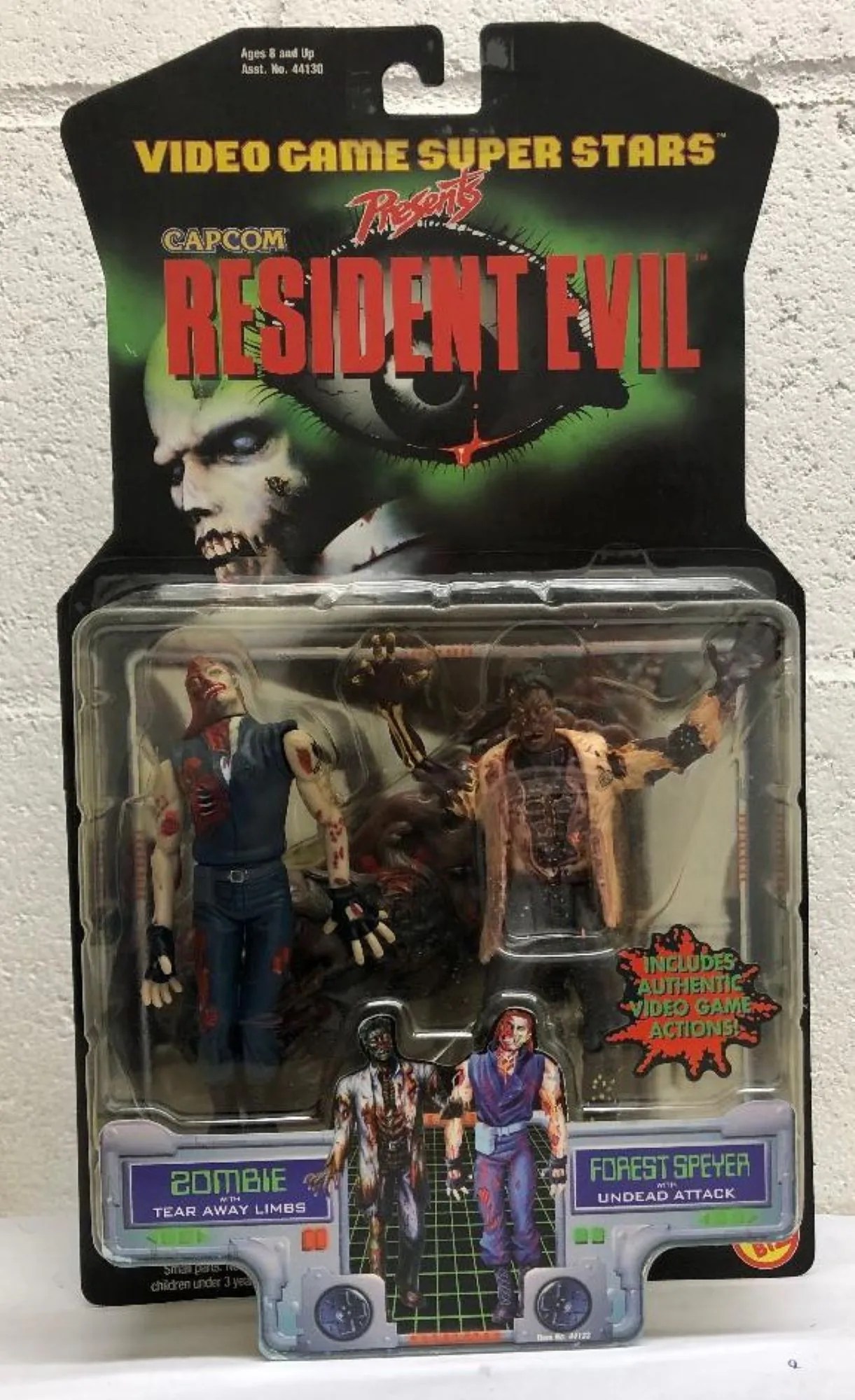 Resident Evil Video Game Forest Speyer & Maggot Zombie Action