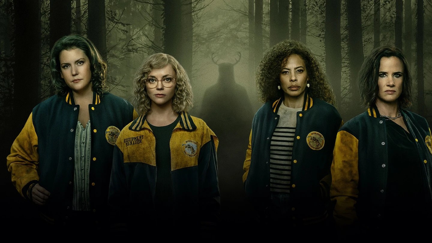 Yellowjackets : La bande-annonce de la saison finale dévoile enfin le retour des survivantes à la civilisation !
