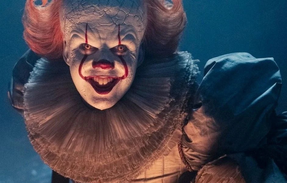Ça : Bienvenue à Derry saison 2 : Pennywise va revenir en 1935 et les premières révélations promettent une nouvelle terreur !