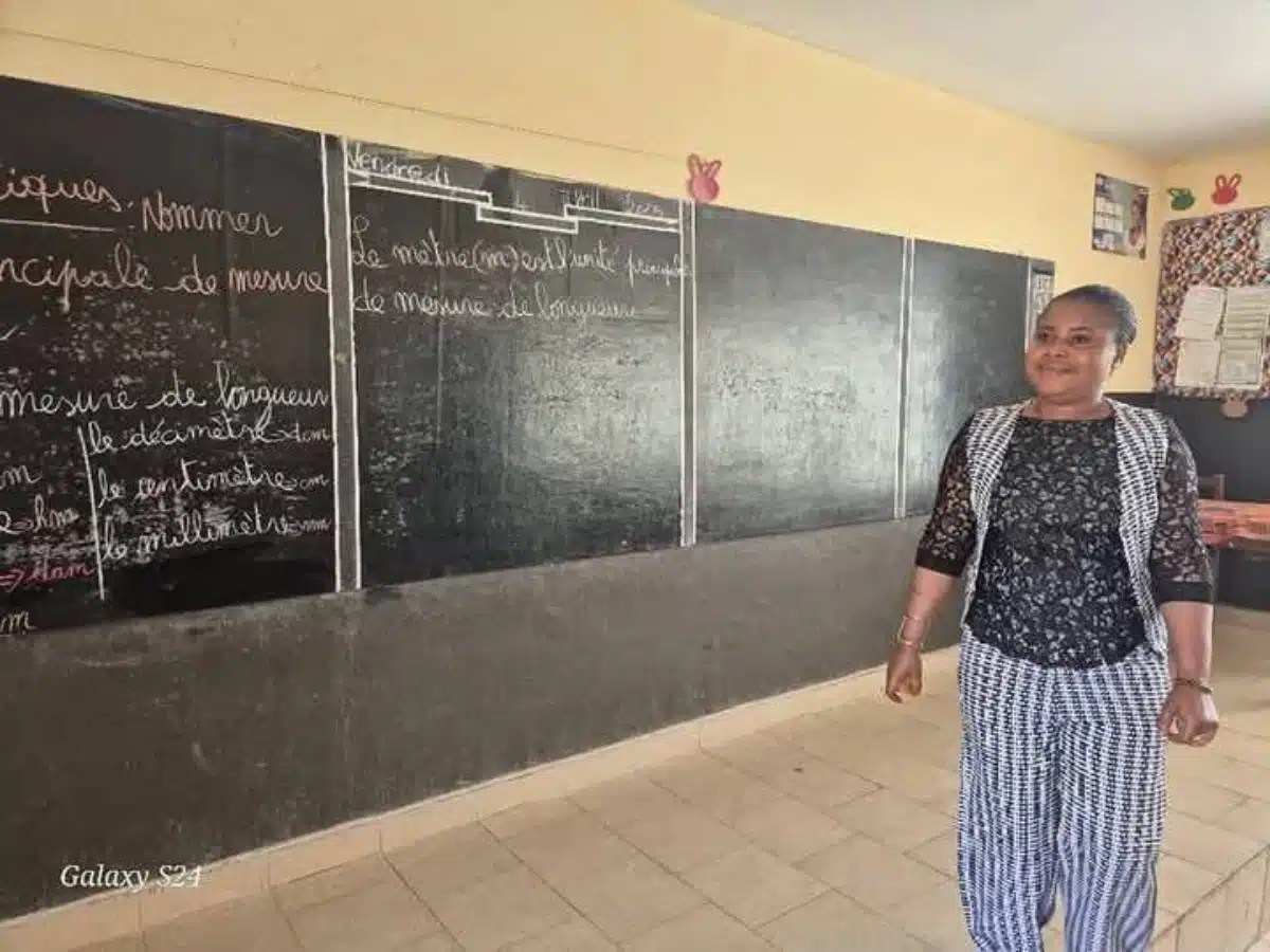 Кот д'Ивуар: правительство угрожает уволить ярких учителей