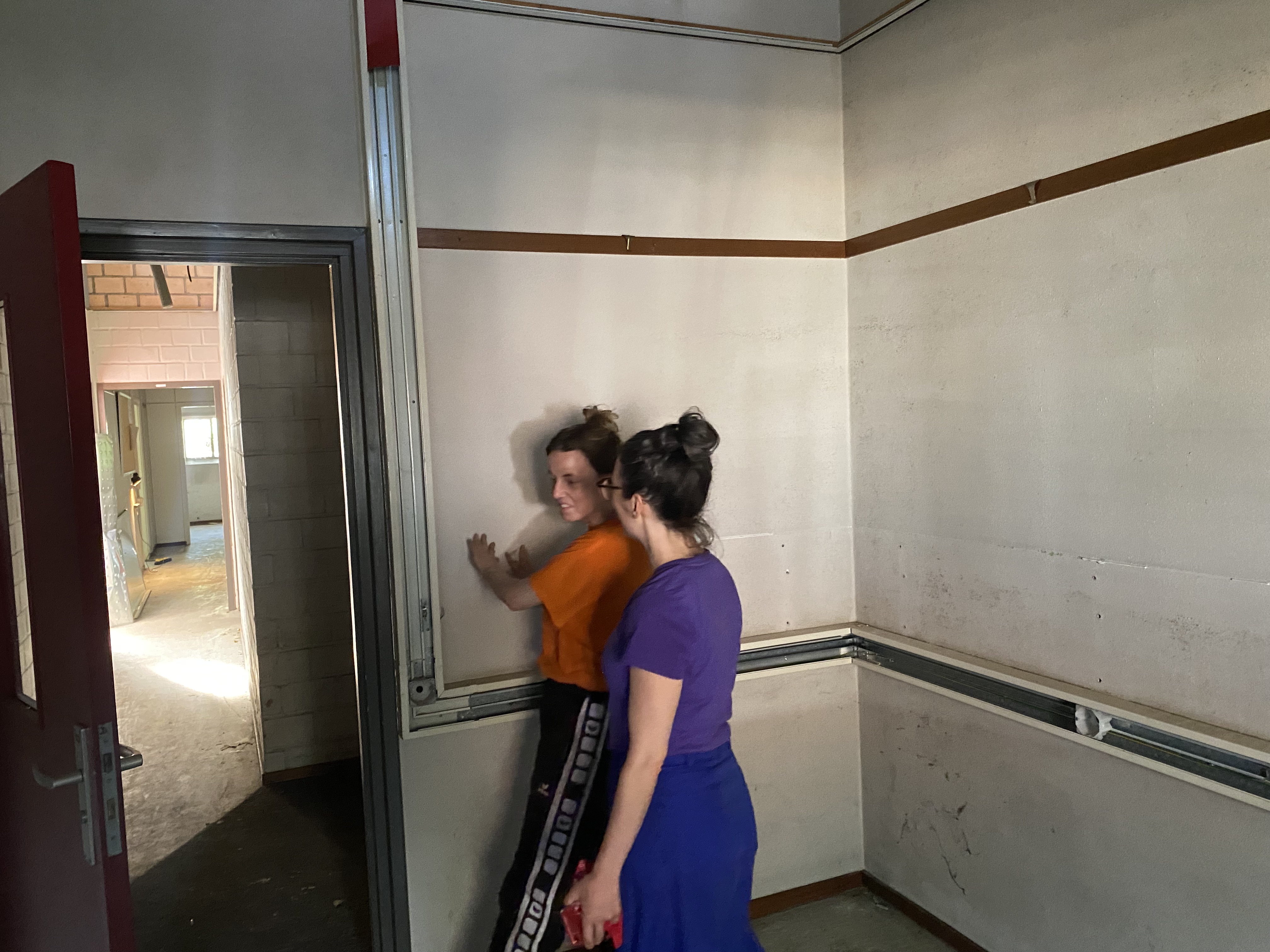 Artists Adam Moore and Lotte Van Gelder facilitating curating and performing with site with Destination Unknown 2023 artist Lola Schot © Adam Moore.